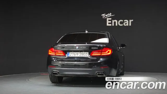 BMW 5-Series 2017 thumb 4