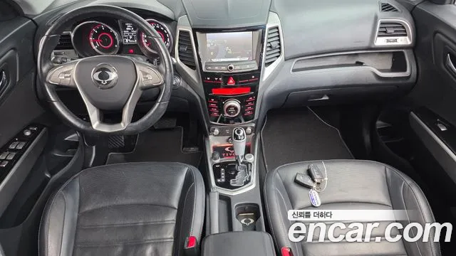 KG_Mobility_Ssangyong TIBOLI 2015 thumb 7