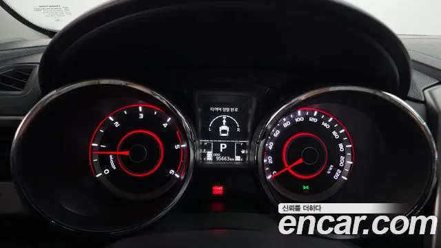 KG_Mobility_Ssangyong TIBOLI 2015 thumb 8