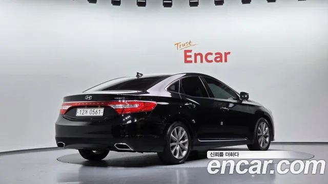 Hyundai Grandeur 2016 thumb 2