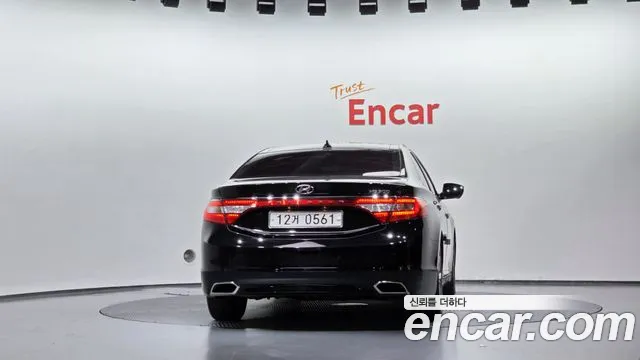 Hyundai Grandeur 2016 thumb 4
