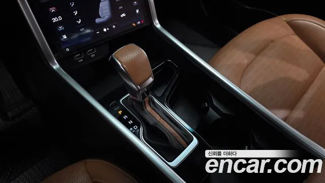 KG_Mobility_Ssangyong Torres 2023 thumb 8