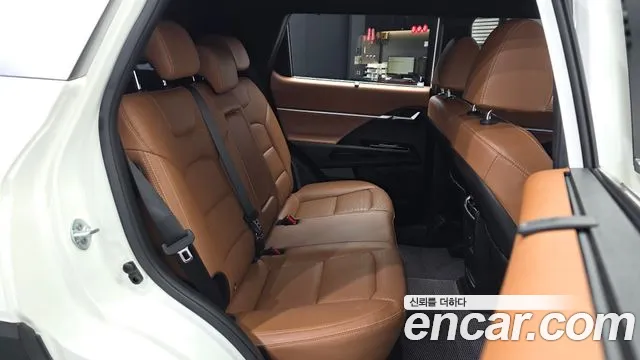 KG_Mobility_Ssangyong Torres 2023 thumb 11