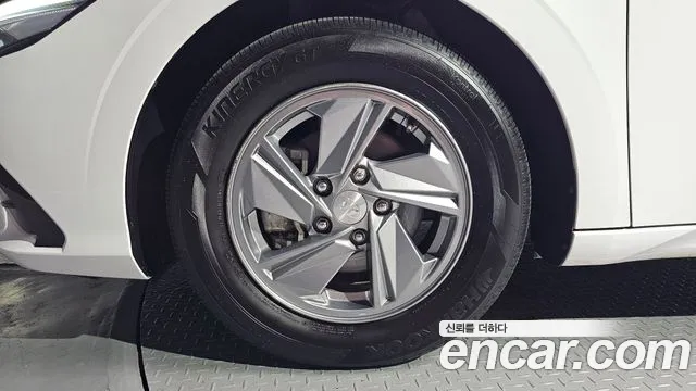 Hyundai Avante 2023 thumb 5