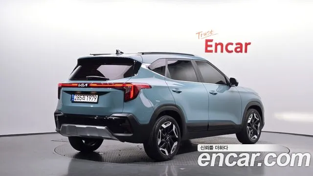 Kia Seltos 2022 thumb 2