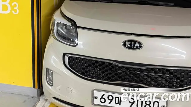 Kia Ray 2014 thumb 11