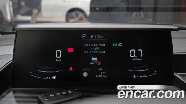 Hyundai Staria 2024 thumb 8
