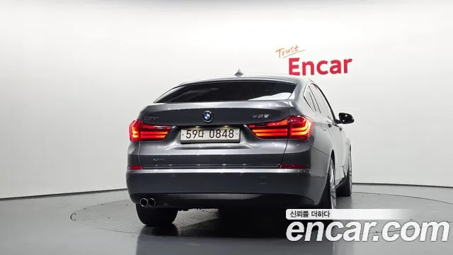 BMW Gran Turismo 2015 thumb 4