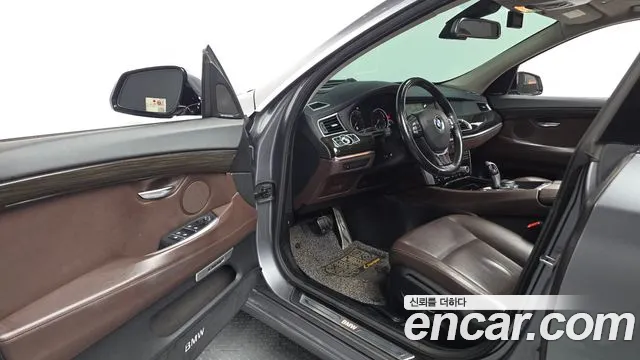 BMW Gran Turismo 2015 thumb 10