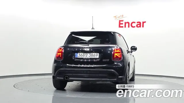 MINI Hatch 2024 thumb 3