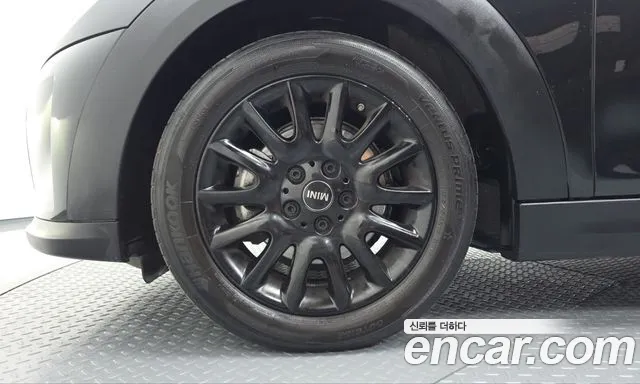 MINI Hatch 2024 thumb 4
