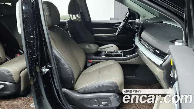 Kia Carnival 2025 thumb 12