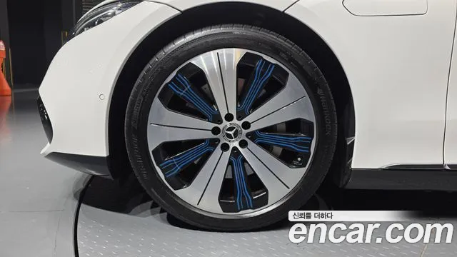 Mercedes-Benz EQS 2023 thumb 5