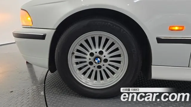 BMW 5-Series 1996 thumb 5