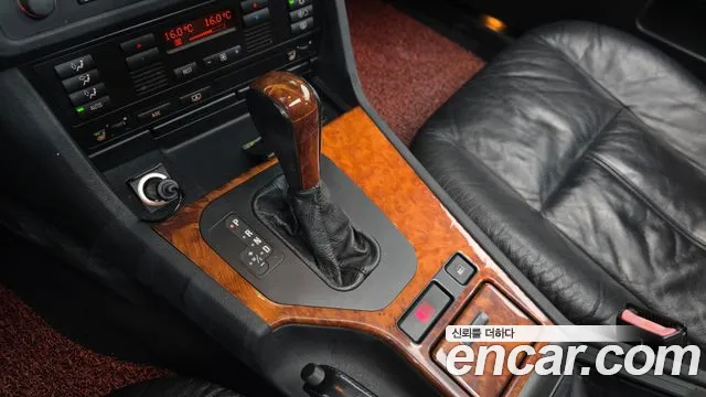 BMW 5-Series 1996 thumb 9
