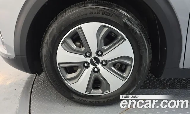 Kia Niro 2021 thumb 5