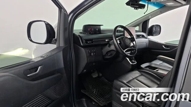 Hyundai Staria 2021 thumb 10