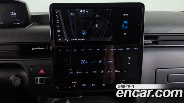 Hyundai Staria 2021 thumb 12