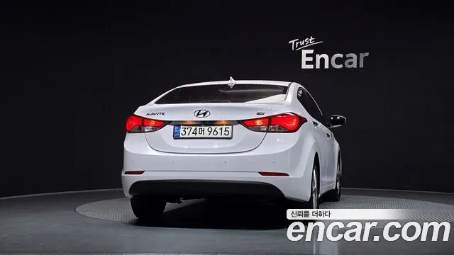 Hyundai Avante 2015 thumb 4