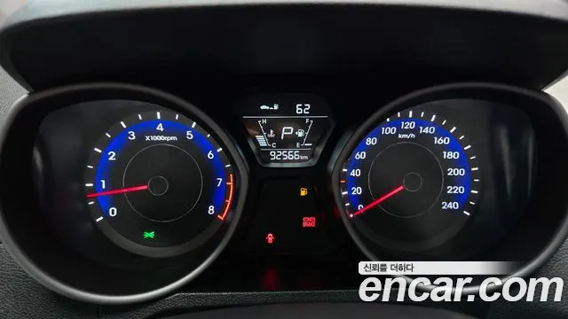 Hyundai Avante 2015 thumb 8