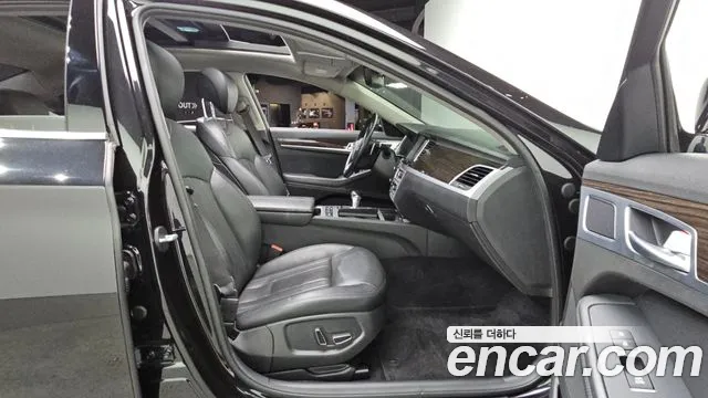 Genesis G80 2017 thumb 12