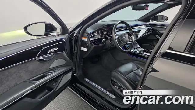 Audi A8 2021 thumb 10