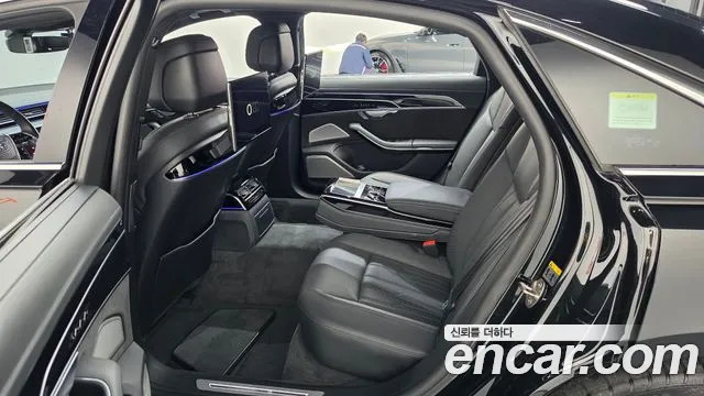 Audi A8 2021 thumb 11