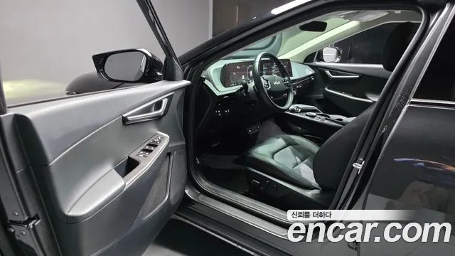 Kia EV6 2022 thumb 10
