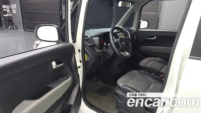 Kia Ray 2019 thumb 10