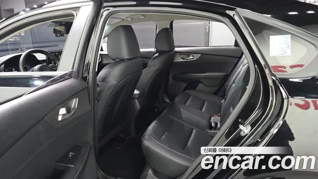 Kia K3 2018 thumb 11