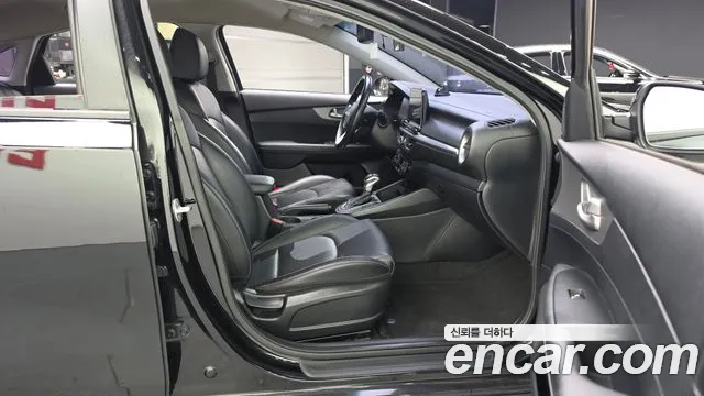 Kia K3 2019 thumb 11