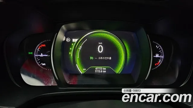 Renault-KoreaSamsung Koleos 2019 thumb 8