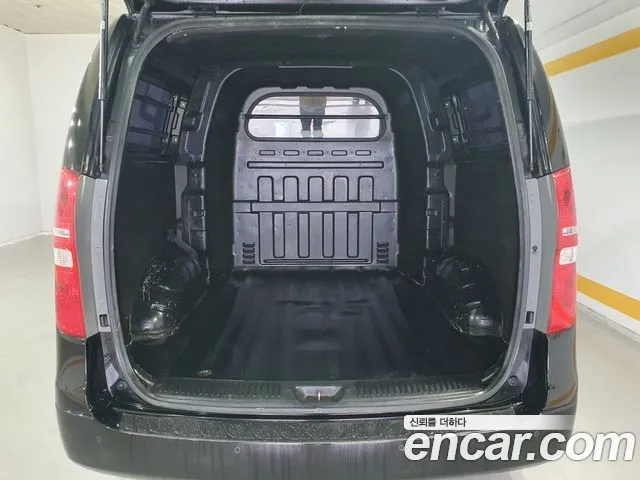 Hyundai Starex 2014 thumb 5