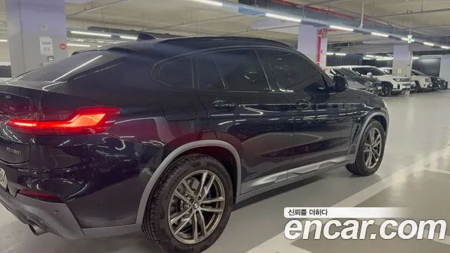 BMW X4 2021 thumb 2