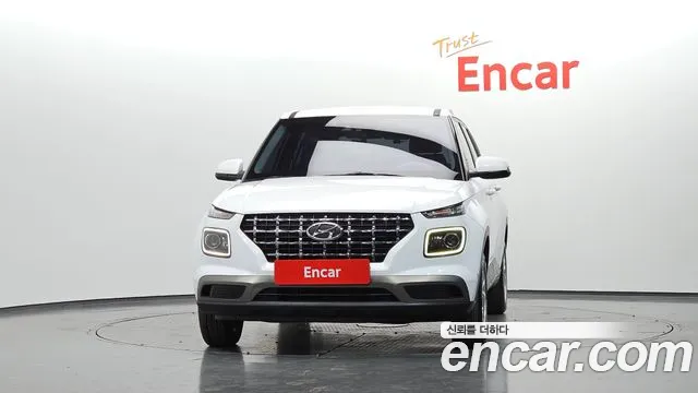 Hyundai Venue 2019 thumb 3