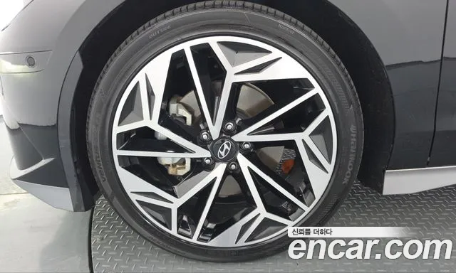 Hyundai IONIQ 6 2022 thumb 4