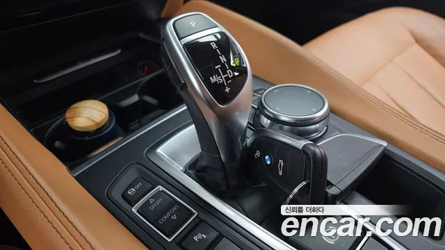 BMW X6 2017 thumb 9