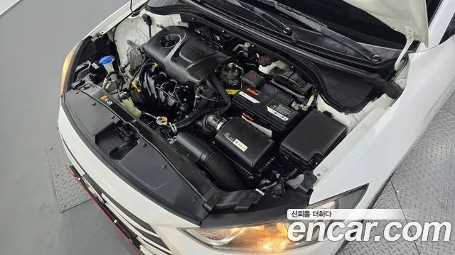 Hyundai Avante 2018 thumb 5