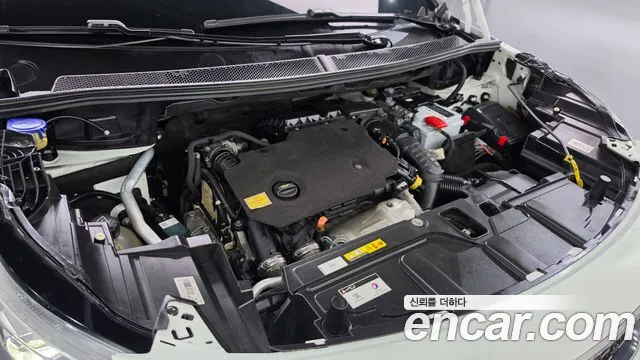 Peugeot 5008 2019 thumb 6
