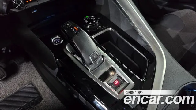 Peugeot 5008 2019 thumb 9