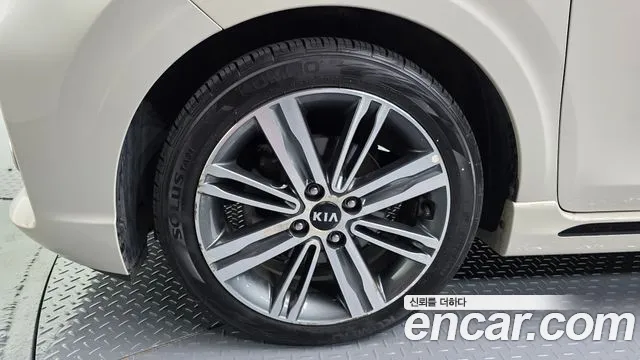 Kia Morning 2018 thumb 5