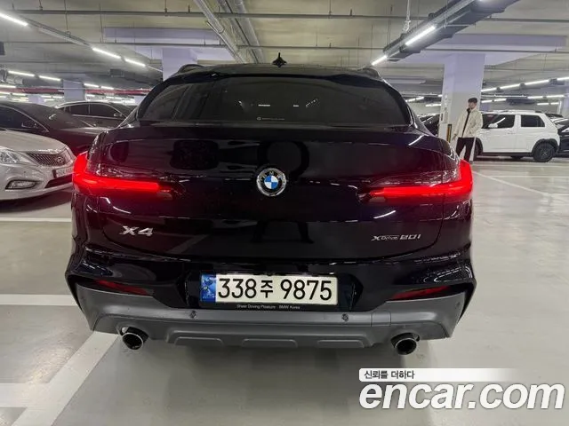BMW X4 2021 thumb 4