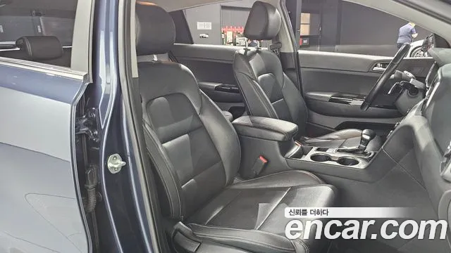 Kia Sportage 2016 thumb 11