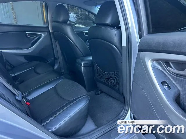 Hyundai Avante 2012 thumb 10