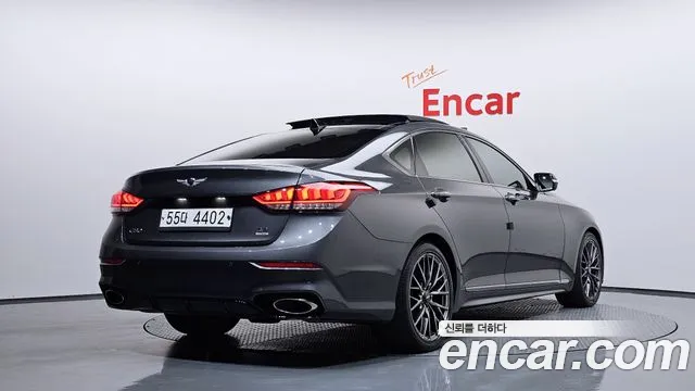 Genesis G80 2019 thumb 2