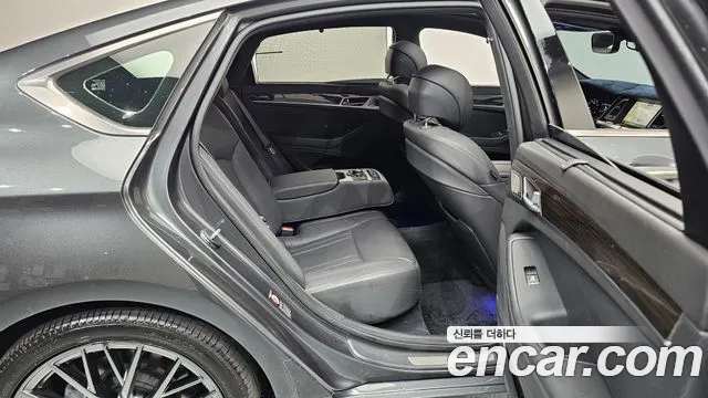 Genesis G80 2019 thumb 11