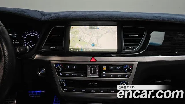 Genesis G80 2019 thumb 12