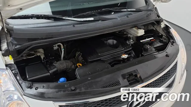 Hyundai Starex 2015 thumb 6