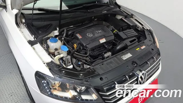 Volkswagen Passat (North America and China) 2015 thumb 6