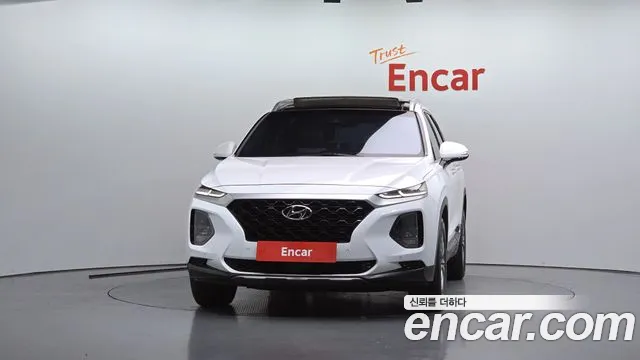 Hyundai Santa Fe 2018 thumb 3